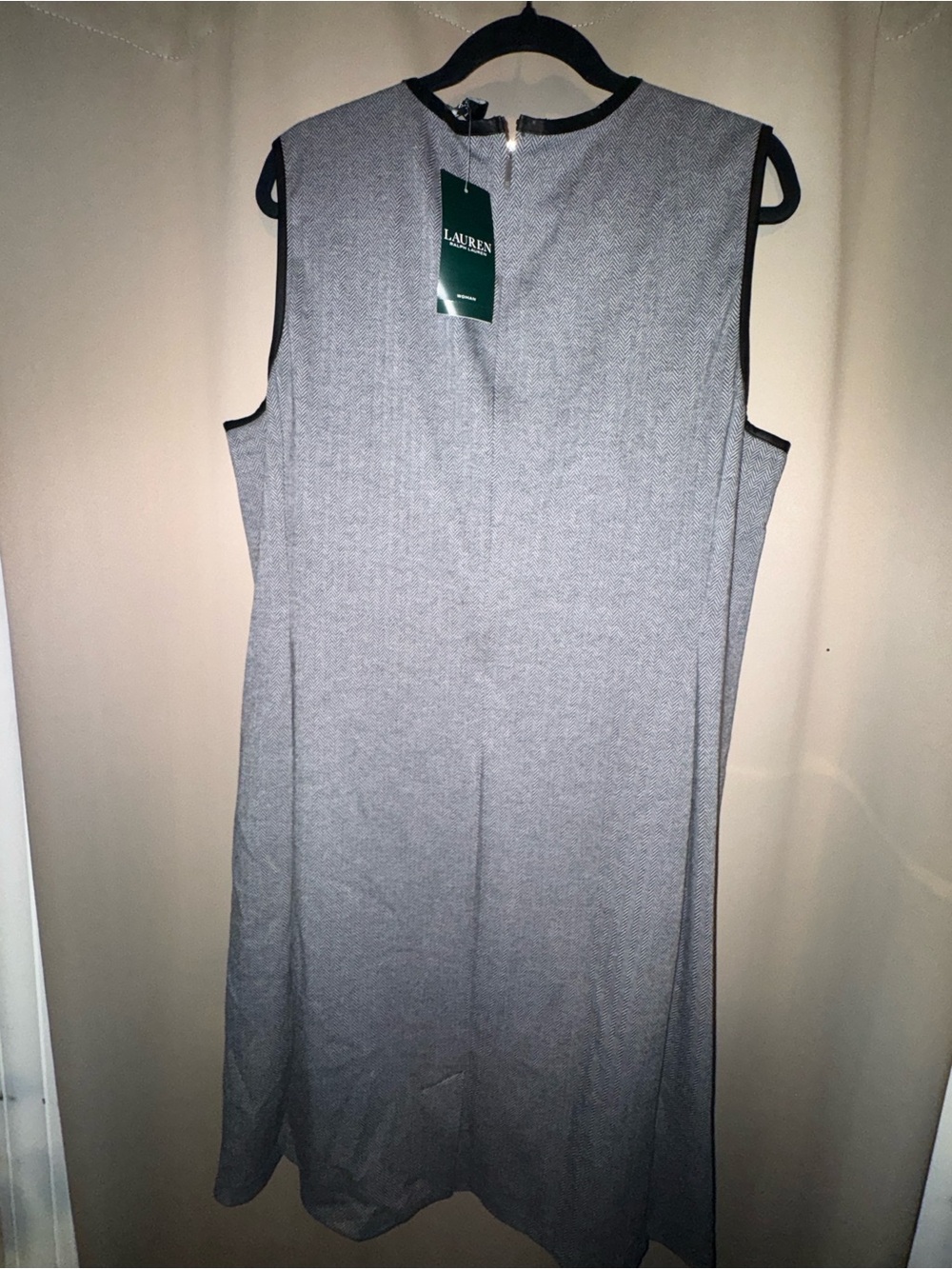 Lauren Ralph Lauren Gray Sleeveless Shift Dress with Black Trim